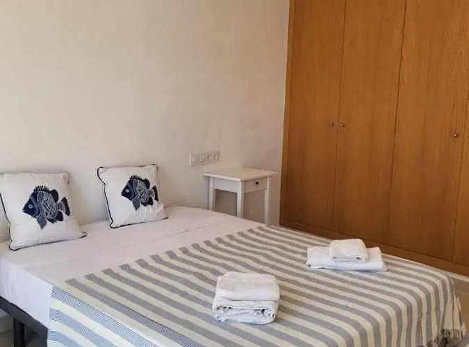 Апартаменты Casc Antic Sl Sabater 3 *