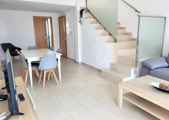 Апартаменты Casc Antic Sl Sabater 3 *